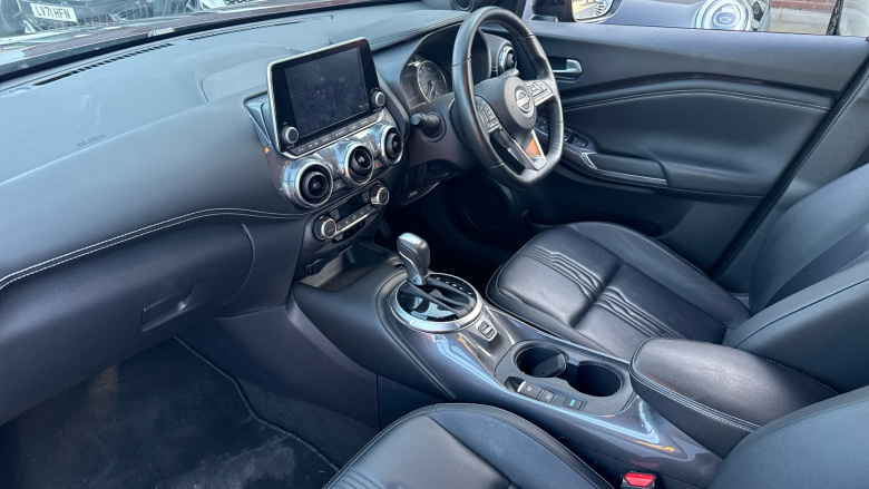 Nissan Juke 1.6 Hybrid Tekna 5dr Auto Hybrid Hatchback